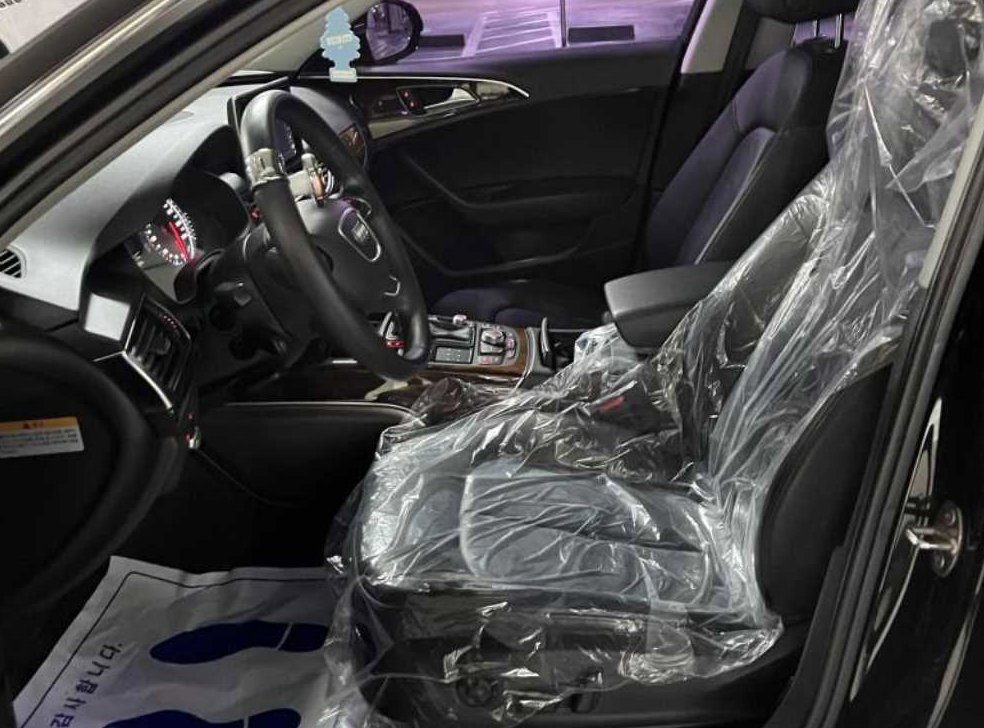 아우디 A6 2.0 TDI 사진 12