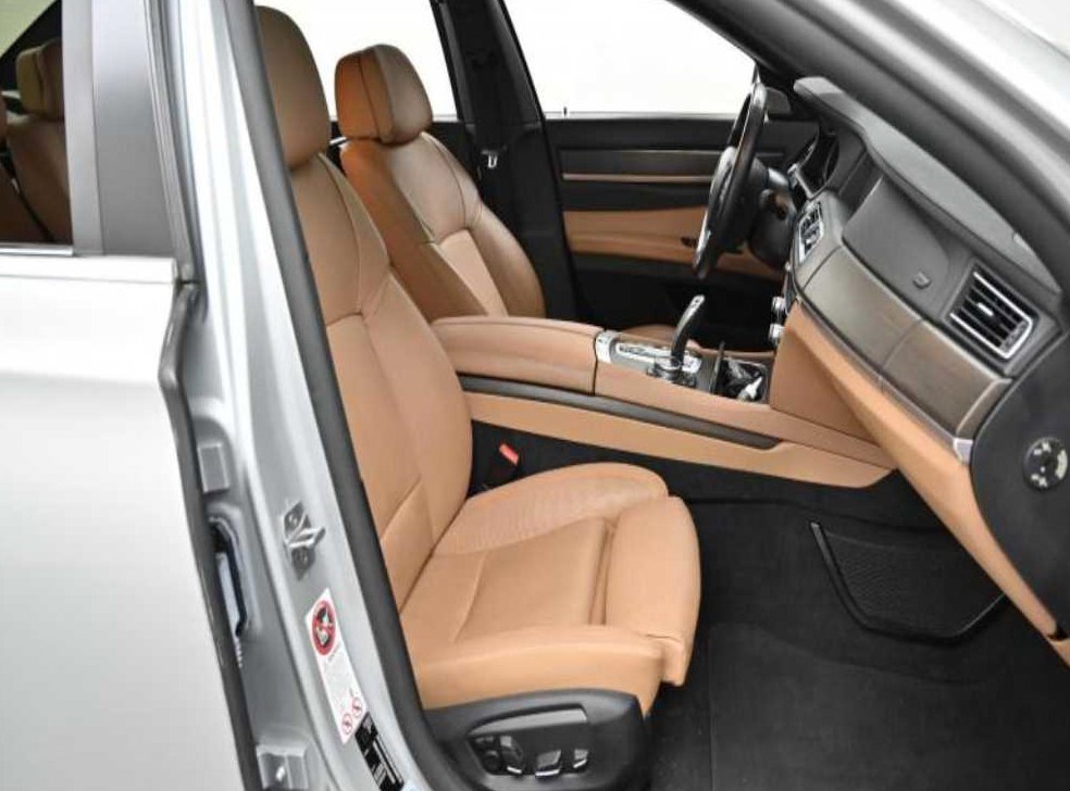 BMW 7시리즈 750 사진 10