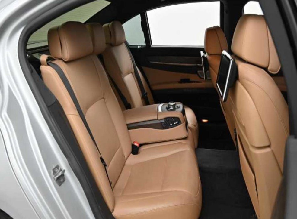 BMW 7시리즈 750 사진 12