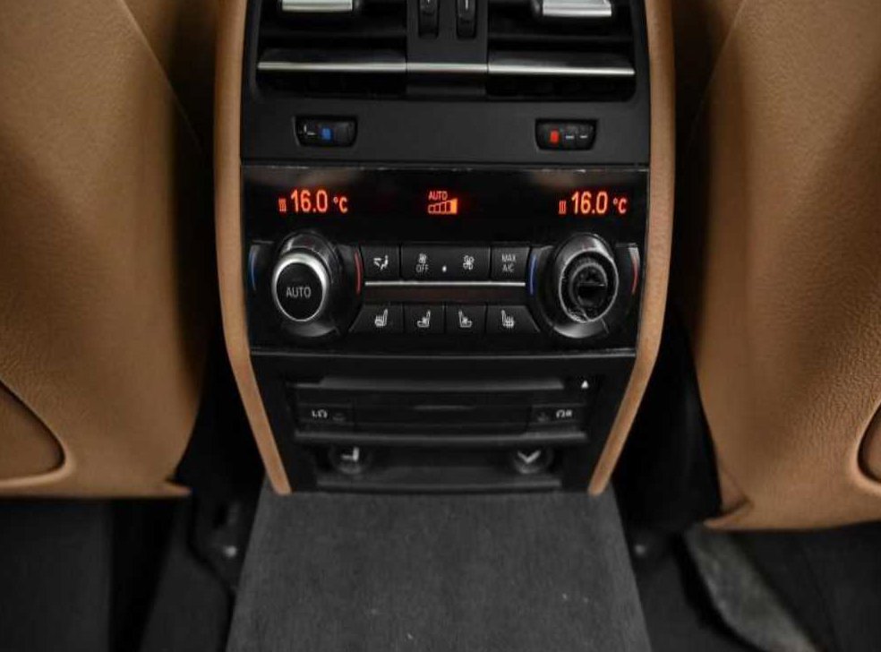 BMW 7시리즈 750 사진 16