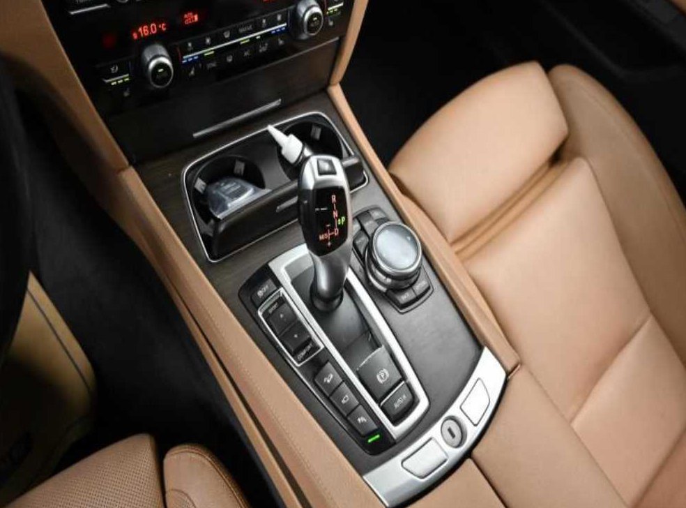 BMW 7시리즈 750 사진 9