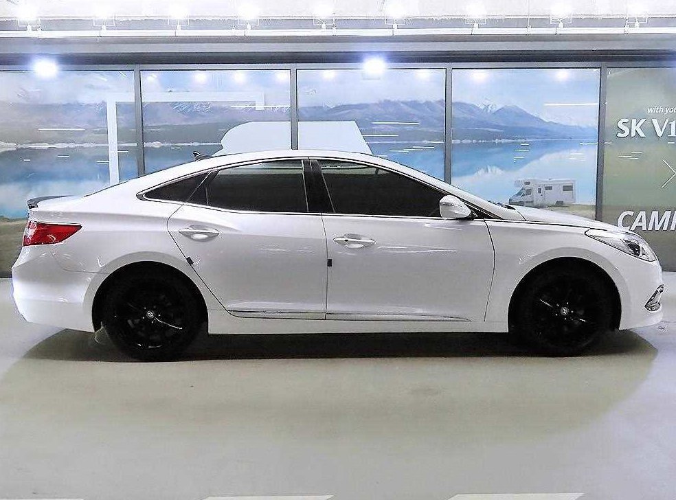 현대 그랜저 HG220 PREMIUM 사진 3