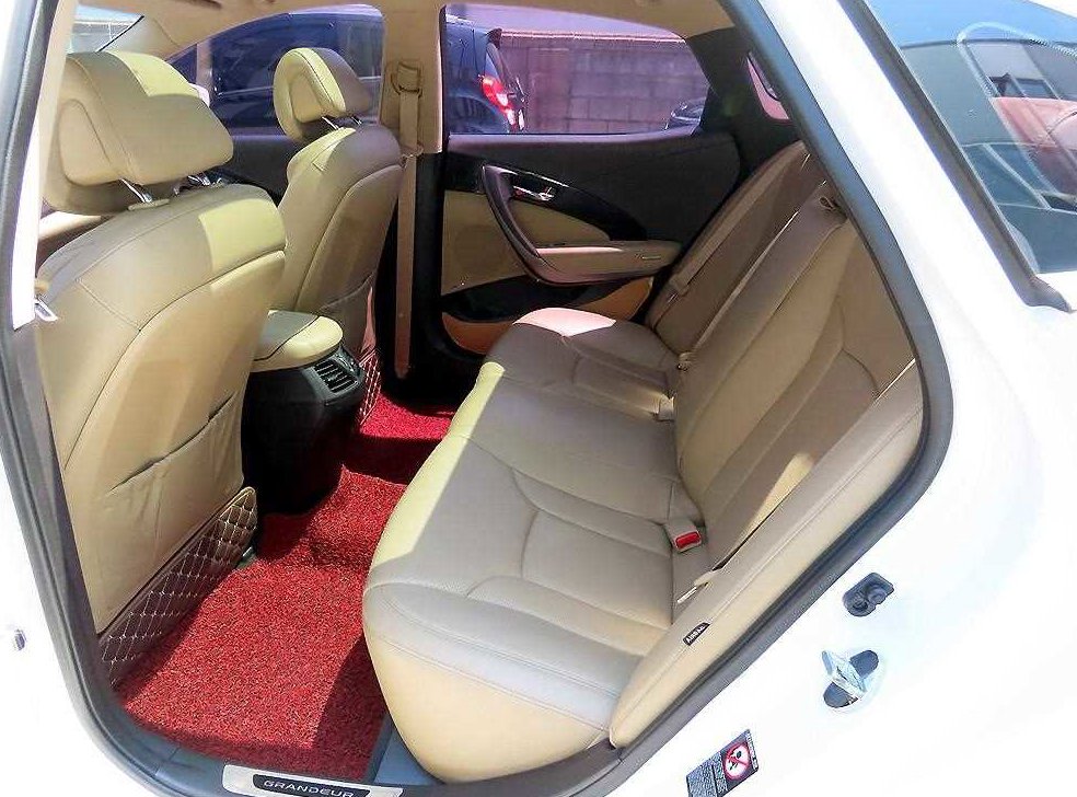 현대 그랜저 HG220 PREMIUM 사진 6