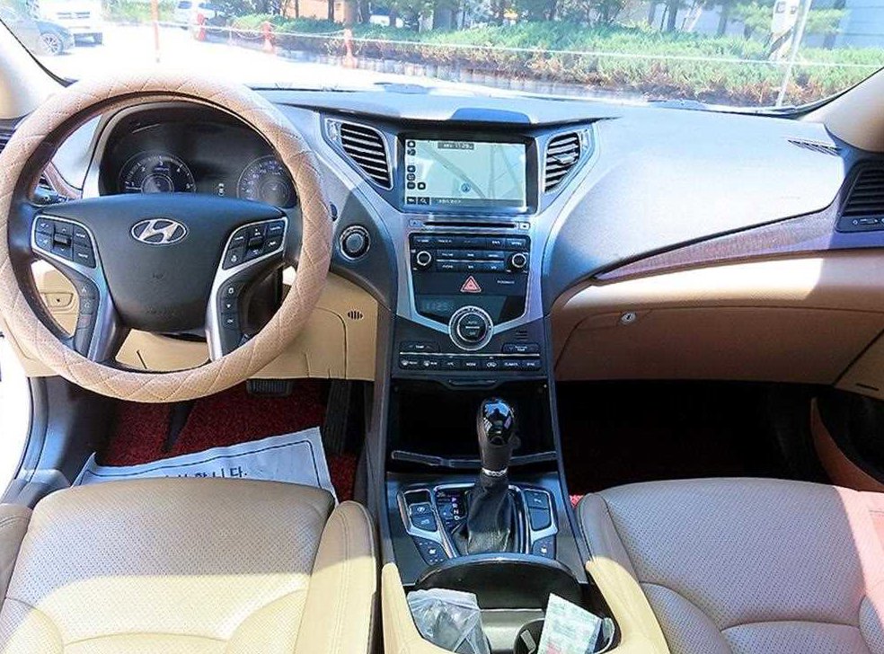 현대 그랜저 HG220 PREMIUM 사진 7