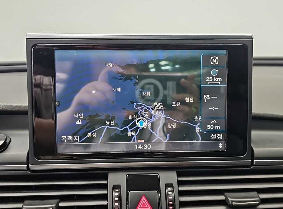 아우디 A6 3.0 TFSI 콰트로 사진 15