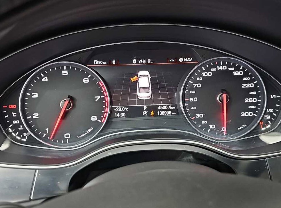 아우디 A6 3.0 TFSI 콰트로 사진 6