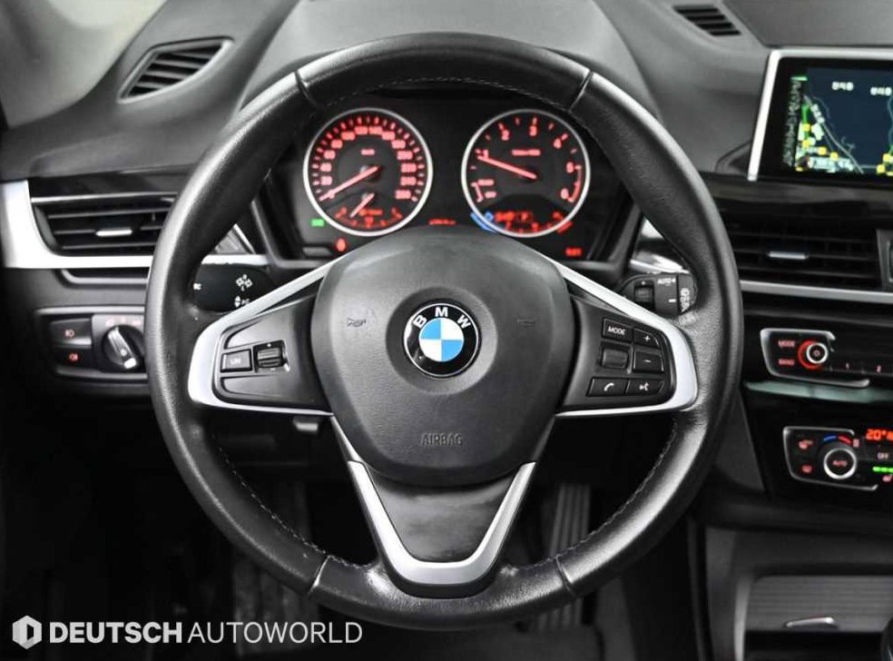 BMW X1 xDrive 18d 사진 13