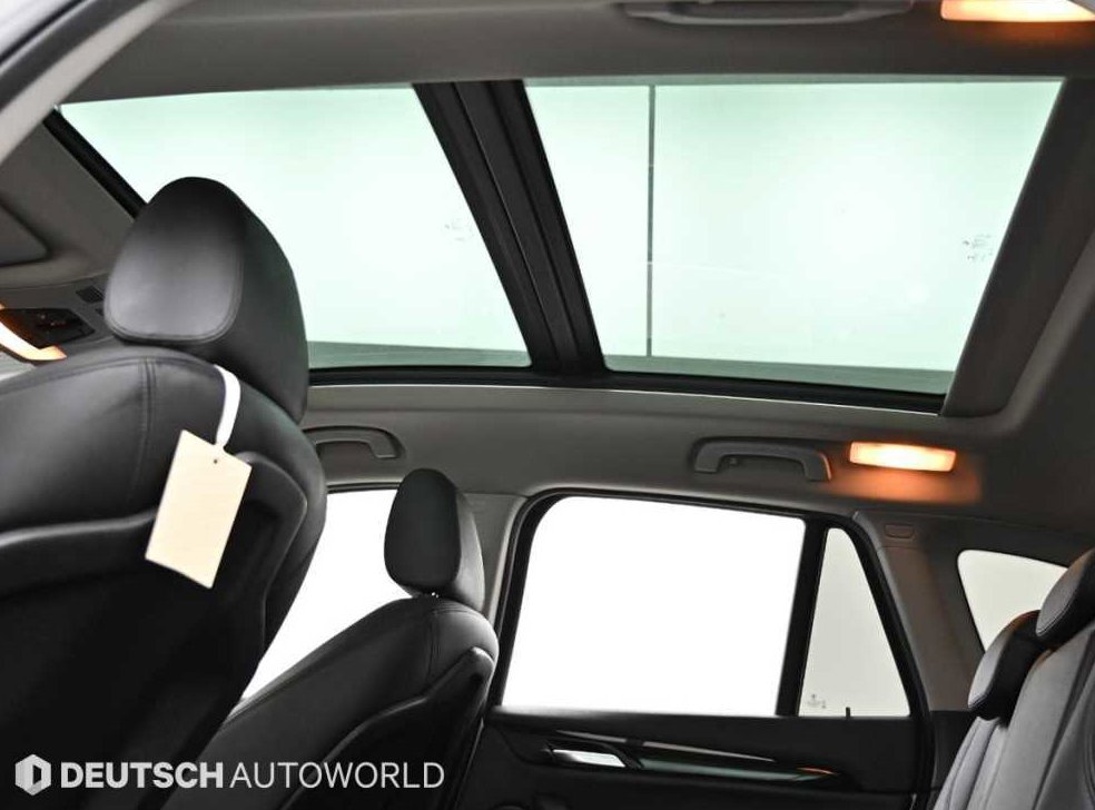 BMW X1 xDrive 18d 사진 18