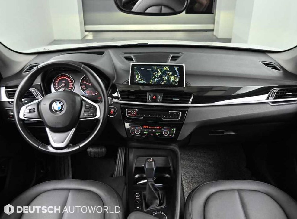 BMW X1 xDrive 18d 사진 7