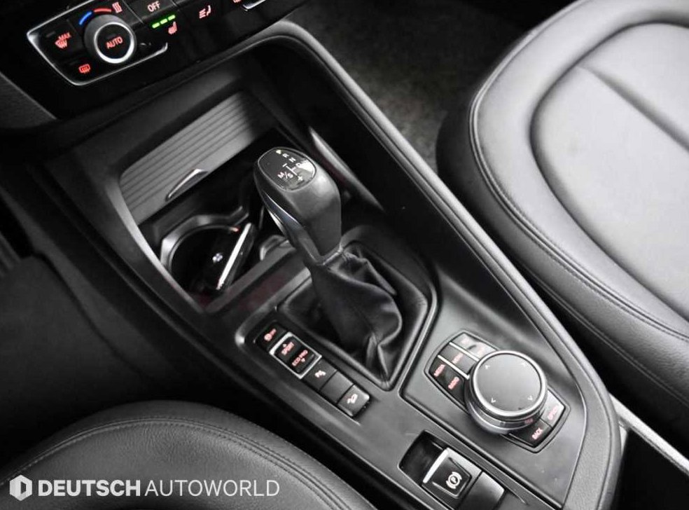 BMW X1 xDrive 18d 사진 9