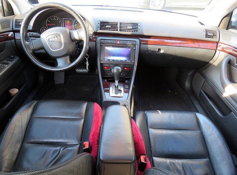 아우디 A4 1.8T 사진 6