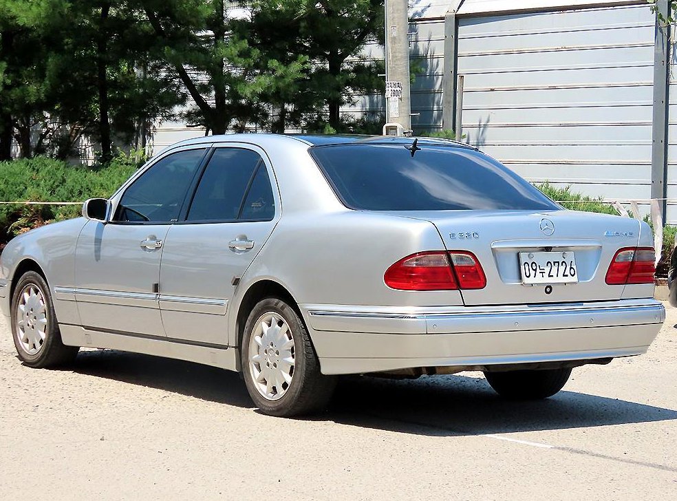 벤츠 E 클래스 E280 사진 3