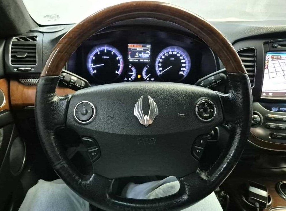 KG모빌리티(쌍용)  체어맨 가솔린 4WD CW600 4TRONIC 사진 9