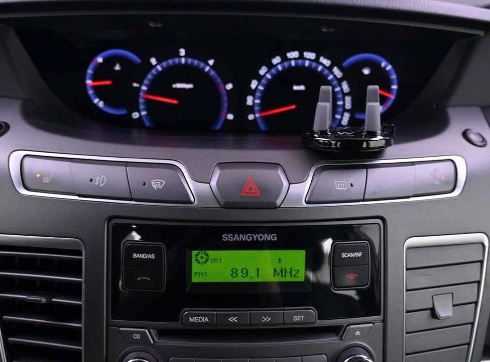 KG모빌리티(쌍용)  코란도 2WD LT 사진 17