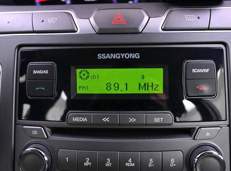 KG모빌리티(쌍용)  코란도 2WD LT 사진 18