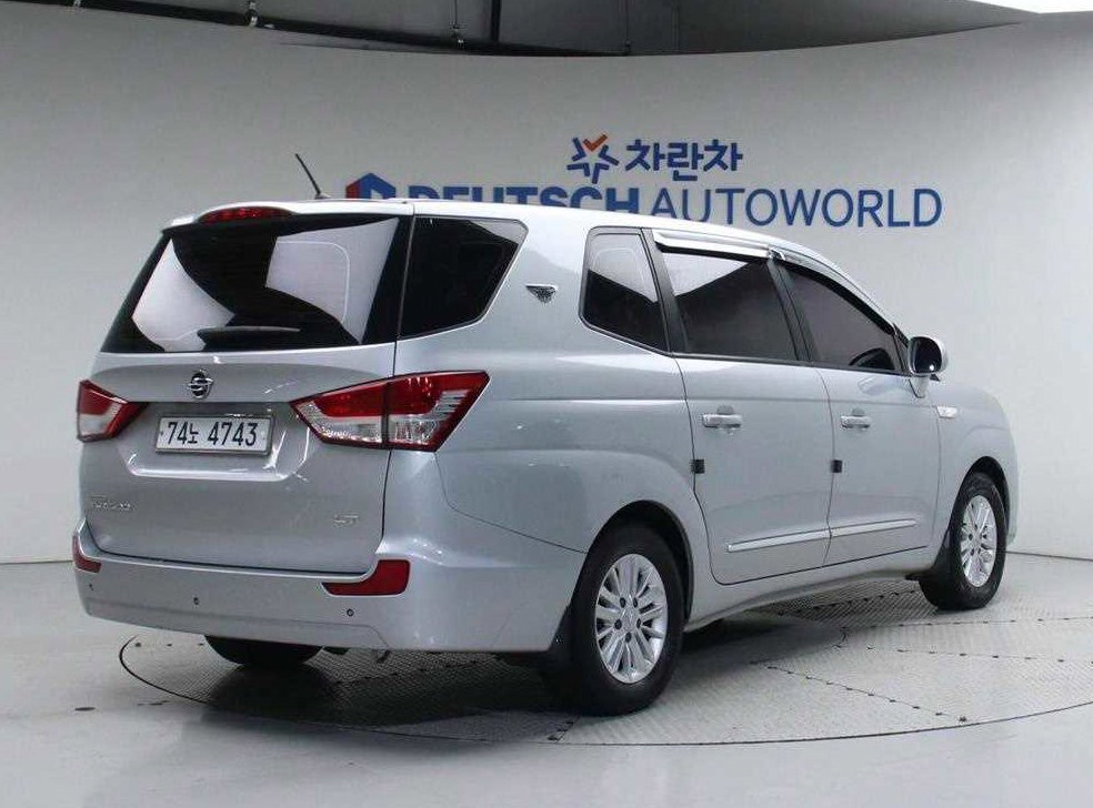 KG모빌리티(쌍용)  코란도 2WD LT 사진 2