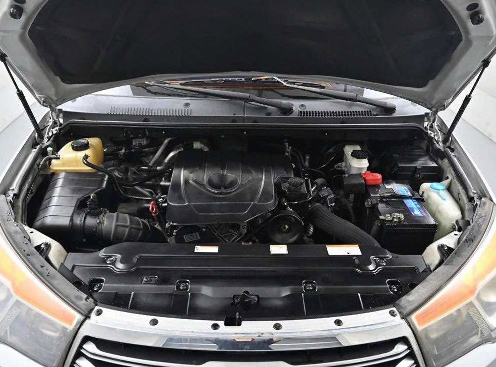 KG모빌리티(쌍용)  코란도 2WD LT 사진 6