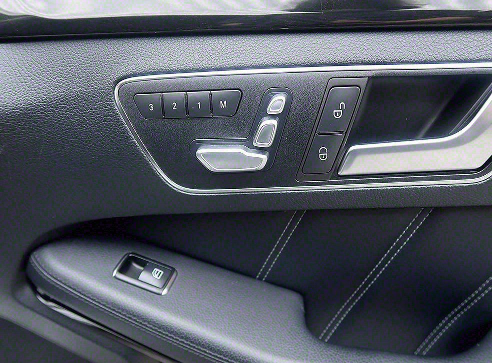 벤츠 E 클래스 E220 CDI 아방가르드 사진 15