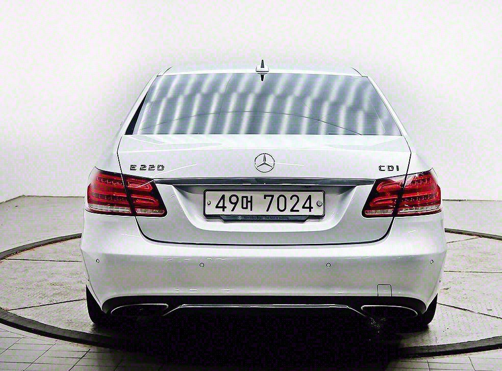 벤츠 E 클래스 E220 CDI 아방가르드 사진 3