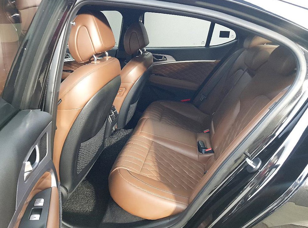 제네시스 G70 2.2D AWD 사진 9
