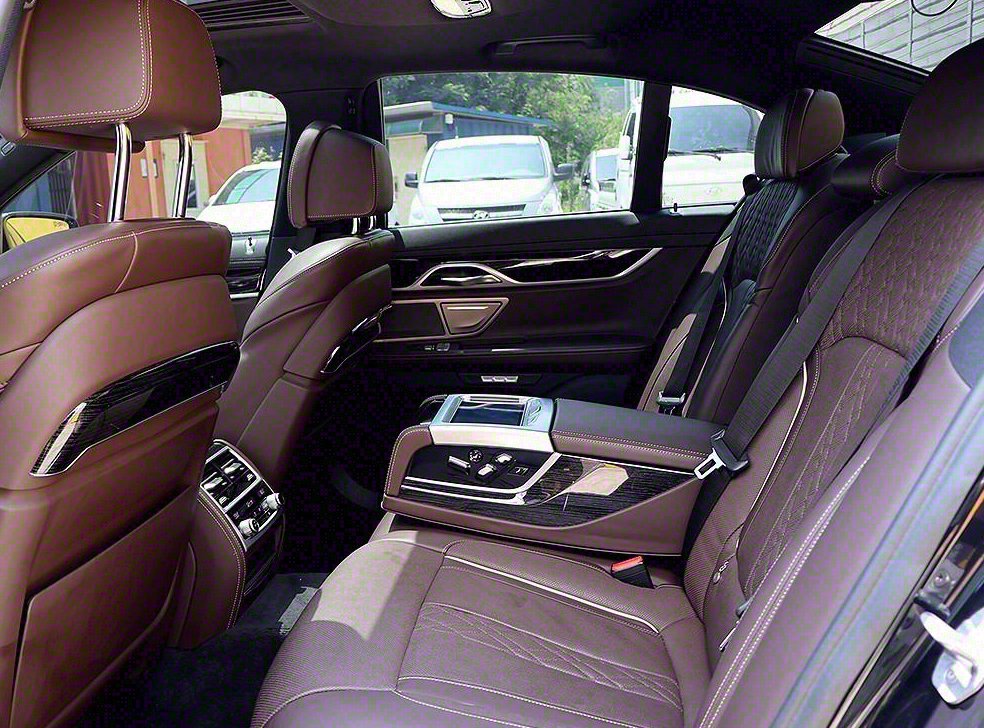 BMW 7시리즈 740d xDrive M 스포츠 사진 12