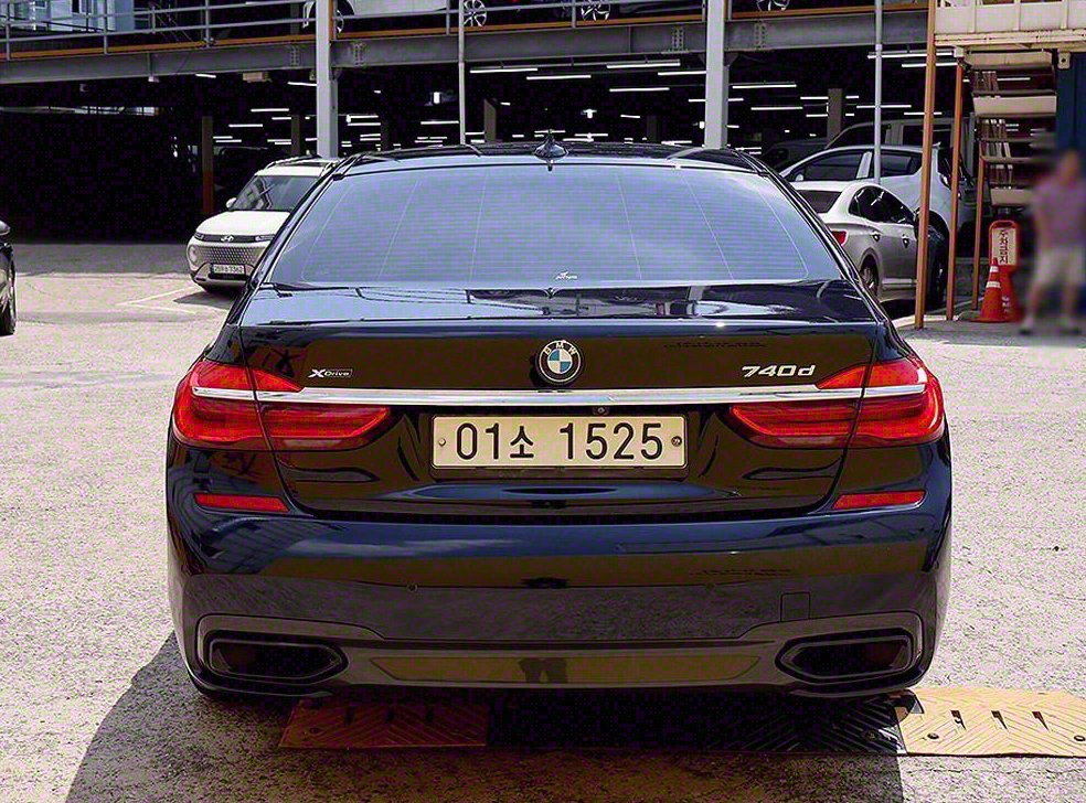 BMW 7시리즈 740d xDrive M 스포츠 사진 3