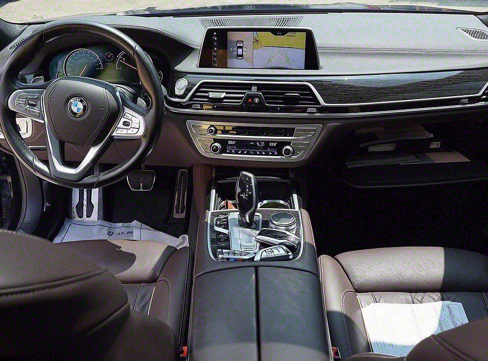 BMW 7시리즈 740d xDrive M 스포츠 사진 5