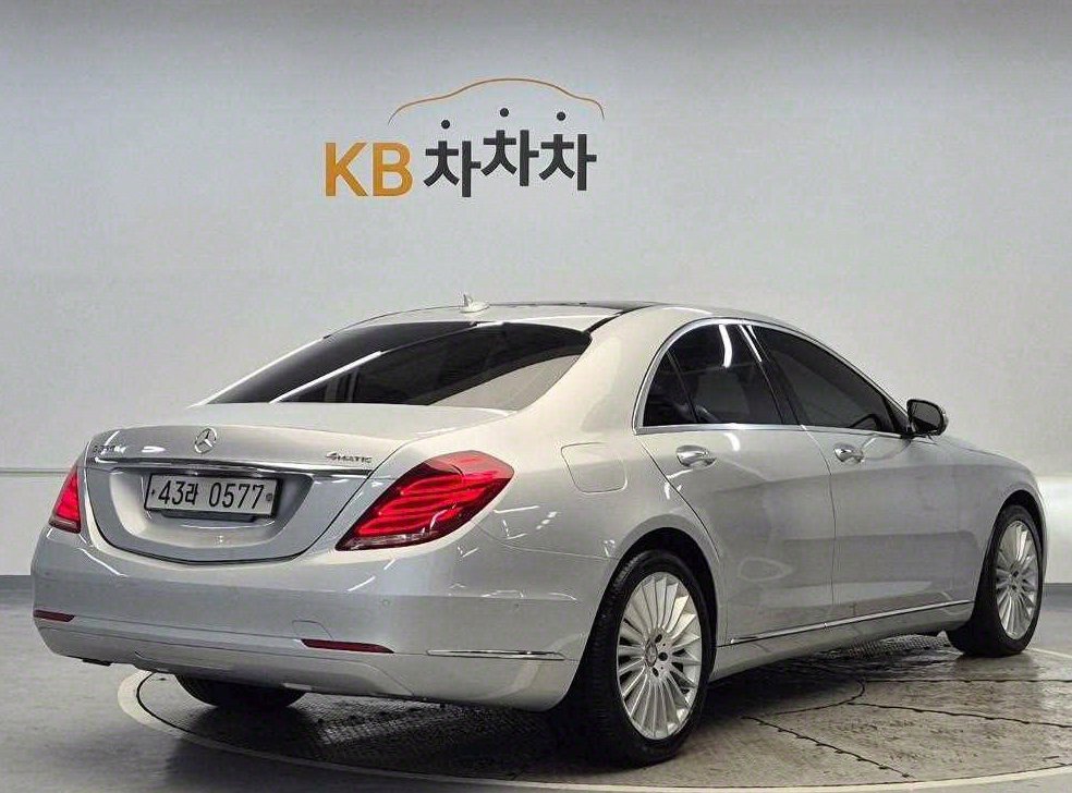 벤츠 S 클래스 S 350 d 4MATIC 사진 3