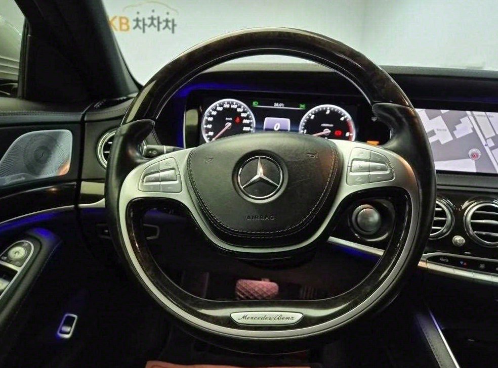 벤츠 S 클래스 S 350 d 4MATIC 사진 9