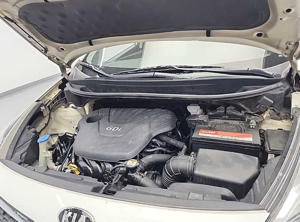 기아 프라이드 4DR 1.6GDI 프레스티지 사진 5