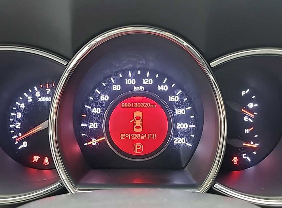 기아 프라이드 4DR 1.6GDI 프레스티지 사진 6