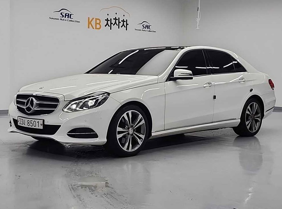 벤츠 E 클래스 E300 아방가르드