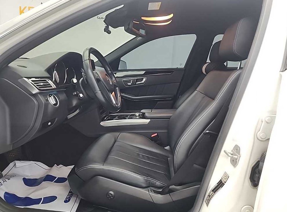 벤츠 E 클래스 E300 아방가르드 사진 11
