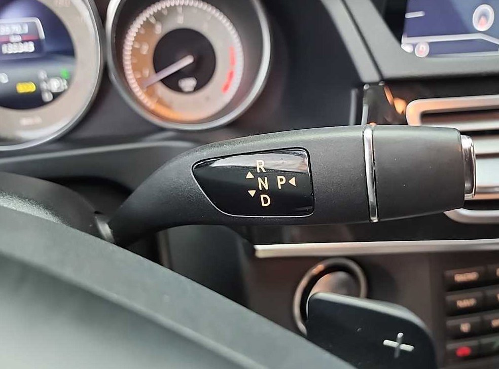 벤츠 E 클래스 E300 아방가르드 사진 8