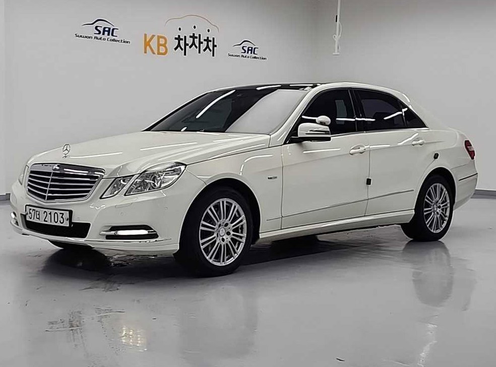 벤츠 E 클래스 E300 엘레강스