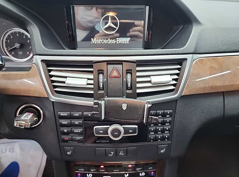 벤츠 E 클래스 E300 엘레강스 사진 10