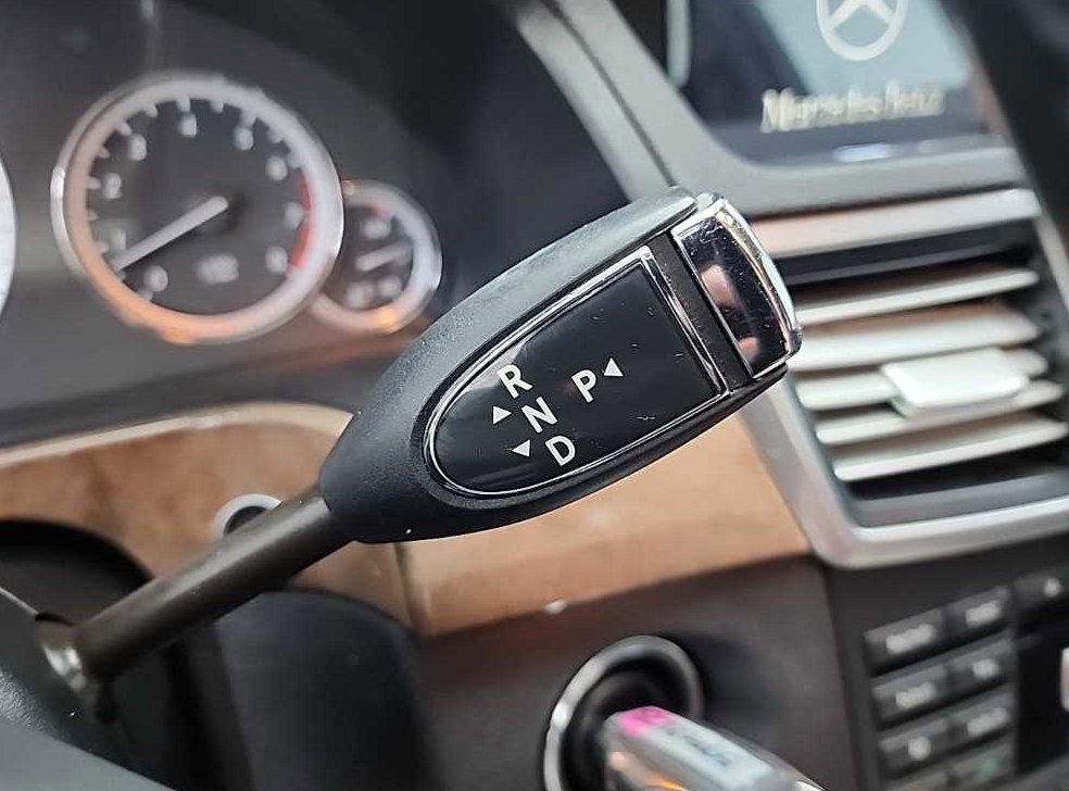 벤츠 E 클래스 E300 엘레강스 사진 8