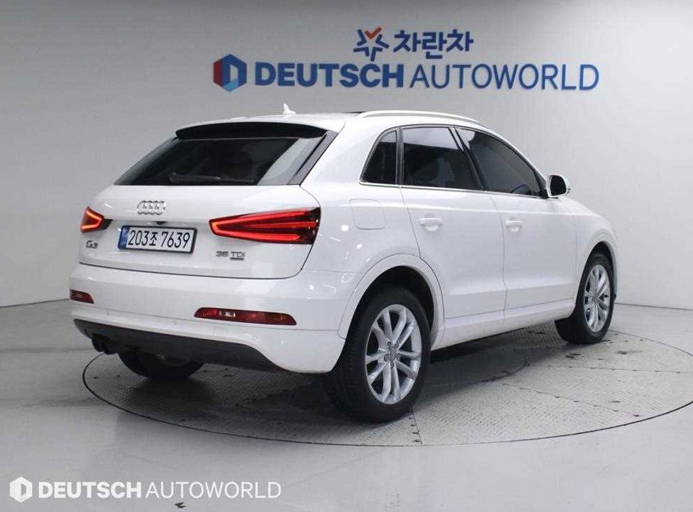 아우디 Q3 35 TDI 콰트로 사진 2