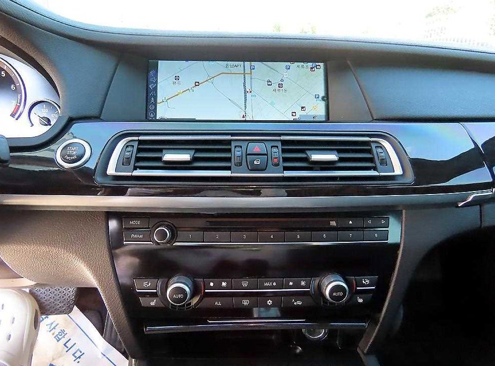 BMW 7시리즈 740 사진 13