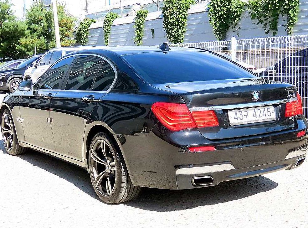 BMW 7시리즈 740 사진 3