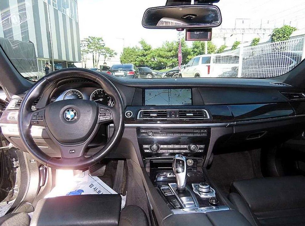 BMW 7시리즈 740 사진 7
