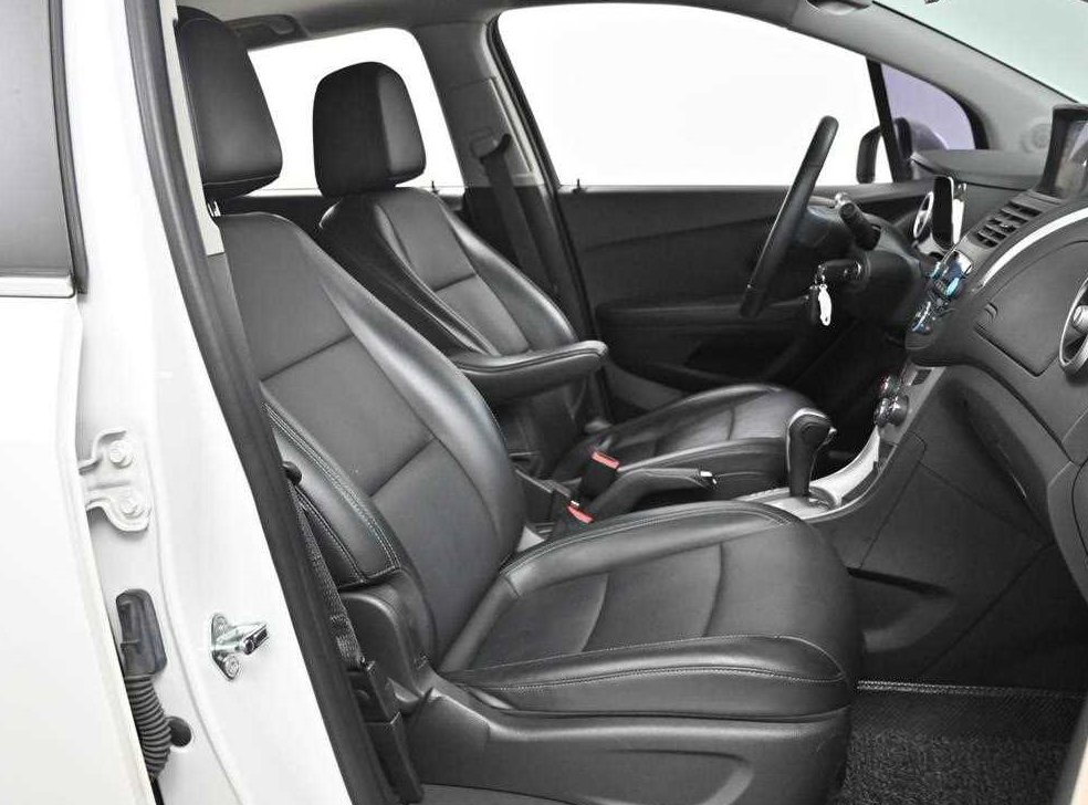 쉐보레 트랙스 1.4 LTZ 사진 10