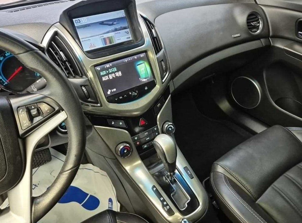 쉐보레 크루즈 1.8LTZ 사진 10