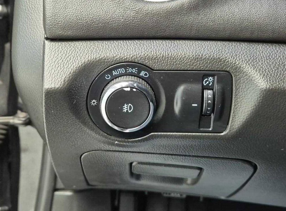쉐보레 크루즈 1.8LTZ 사진 18