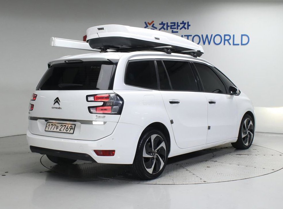 시트로엥 C4 2.0 B-HDI 샤인 사진 2