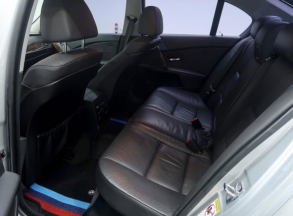 BMW 5시리즈 523i 사진 12