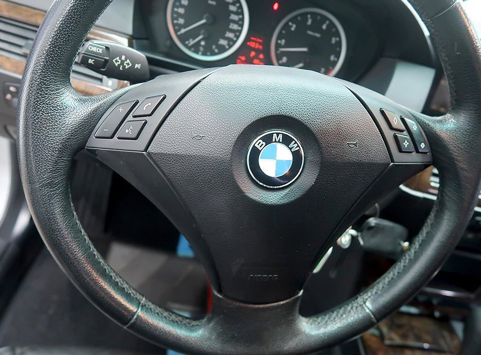 BMW 5시리즈 523i 사진 16