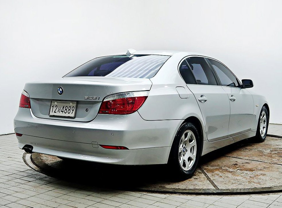 BMW 5시리즈 523i 사진 4
