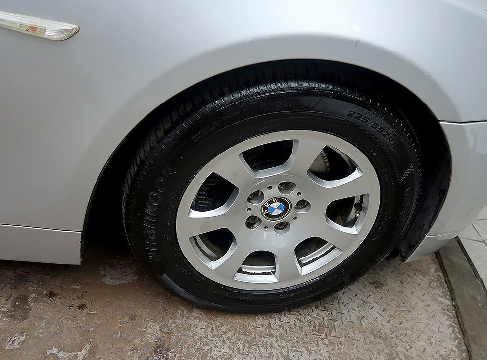 BMW 5시리즈 523i 사진 8