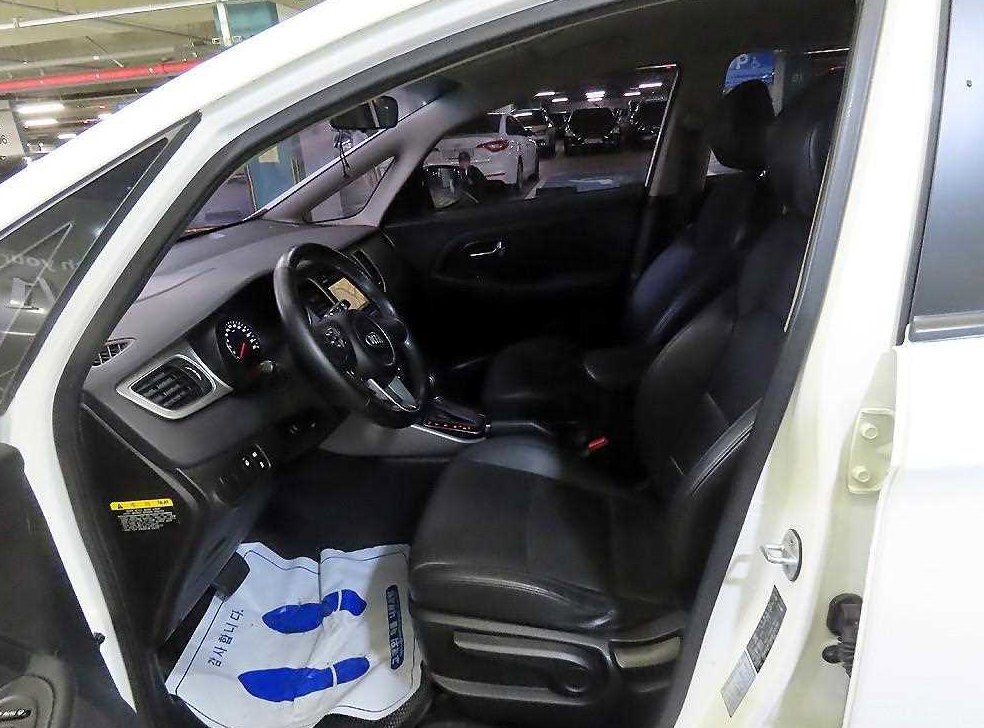 기아 카렌스 1.7 VGT 트렌디 사진 6